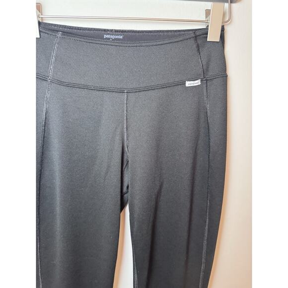 Patagonia Women's Capilene Base Layer Leggings Sz Small Black Ski Warm Snow - Picture 15 of 15